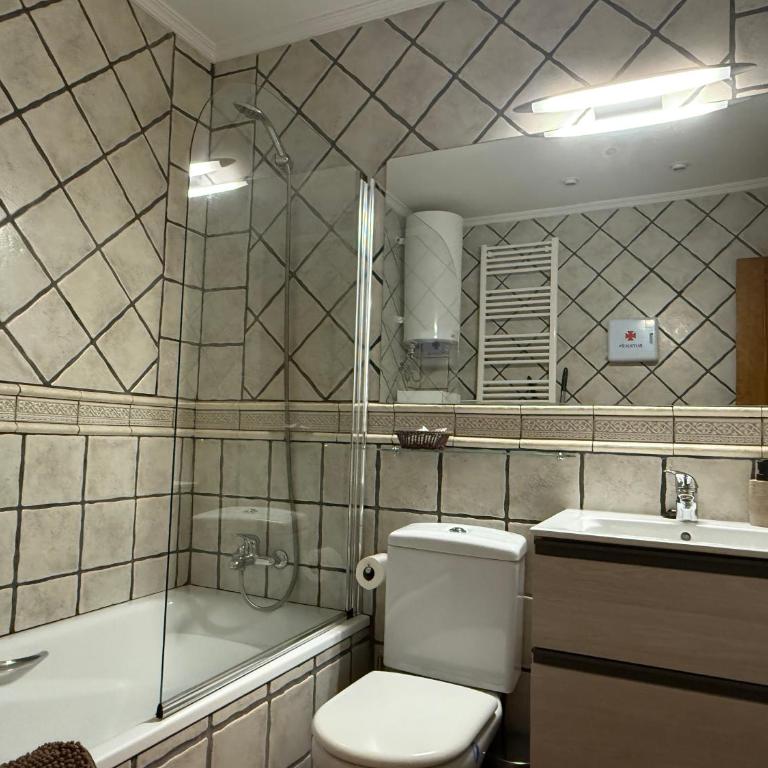 ACOGEDOR APARTAMENTO con TERRAZA, CASCO HISTORICO - Apartamento de 2 dormitorios - 15