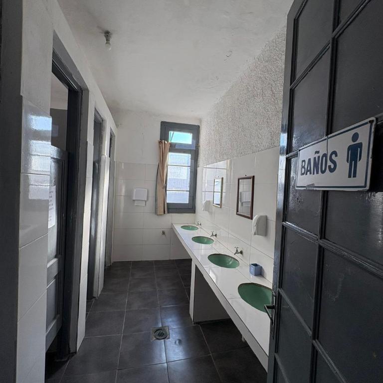Piriápolis Hostel & suites - Habitación Doble Económica - 2 camas - 18