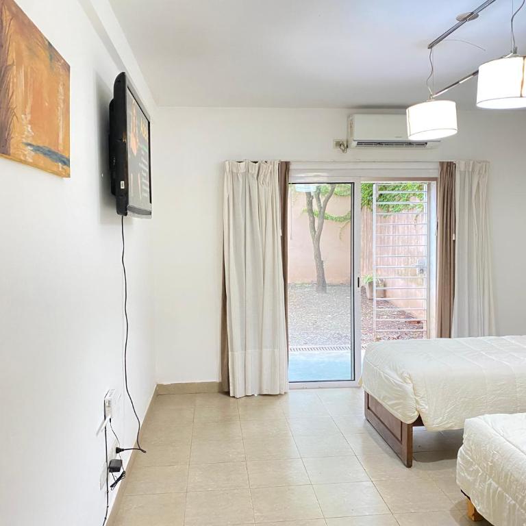 Departamento completo en barrio residencial - Apartamento de 1 dormitorio - 5