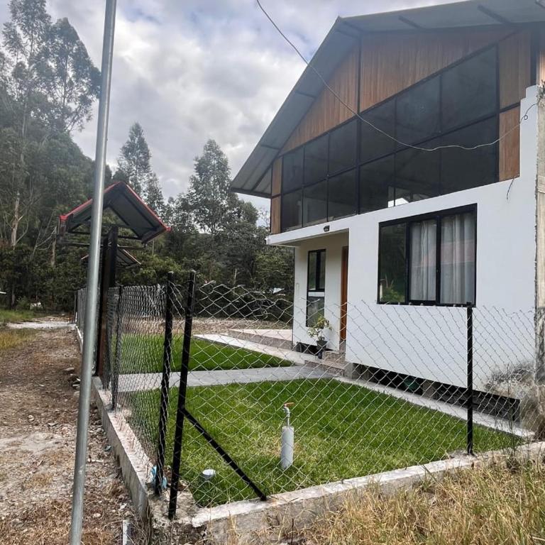 Casa familiar en Oxapampa hasta 5 personas con cochera - One-Bedroom House - 12