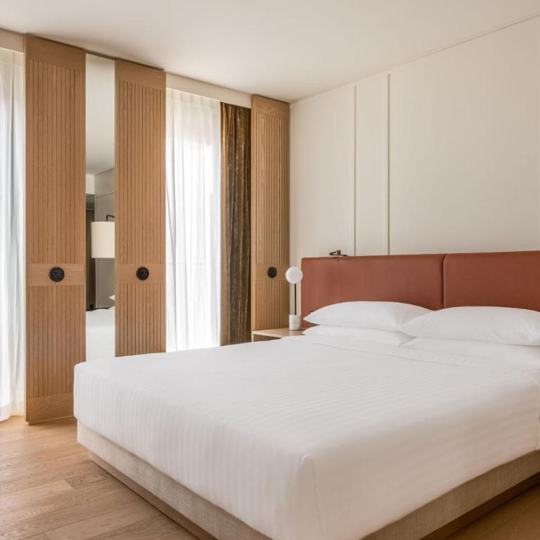 Munich Marriott Hotel City West - Superior Suite – Zugang zur Club Lounge - 2