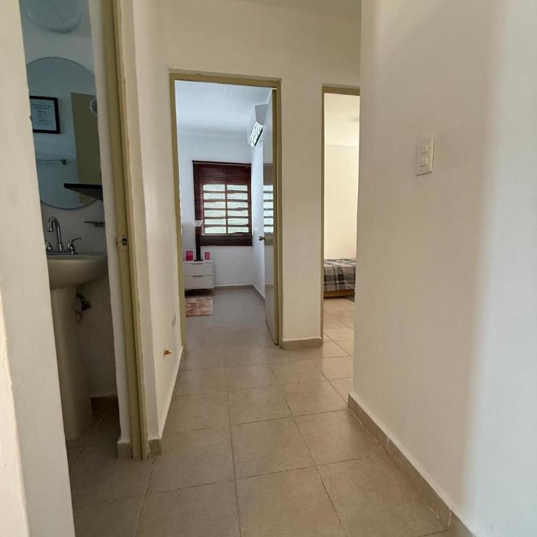 House near the airport and industrial parks - Three-Bedroom Apartment - 3