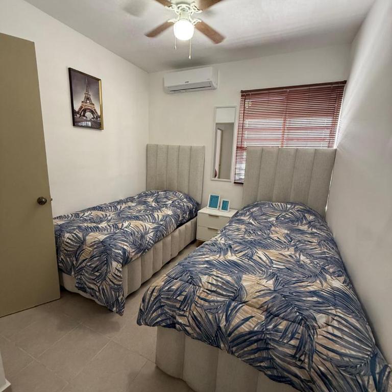 House near the airport and industrial parks - Three-Bedroom Apartment - 17