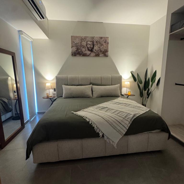 Departamento en Mazatlán en Zona Dorada cerca de la Playa pública Alberca climatizada 2 hab - Two-Bedroom Apartment with Balcony - 11