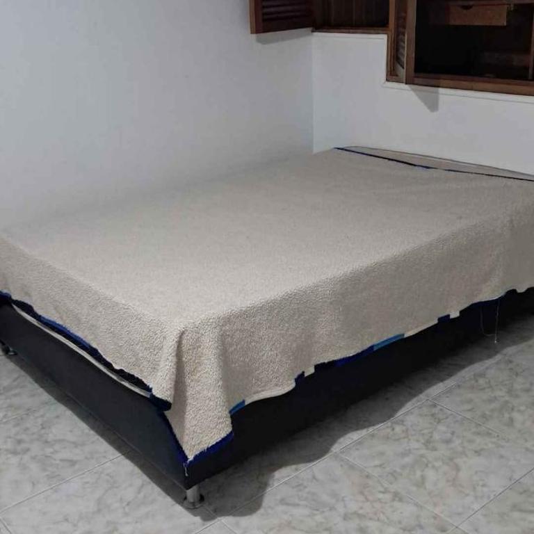 Habitación laureles - One-Bedroom Apartment - 1