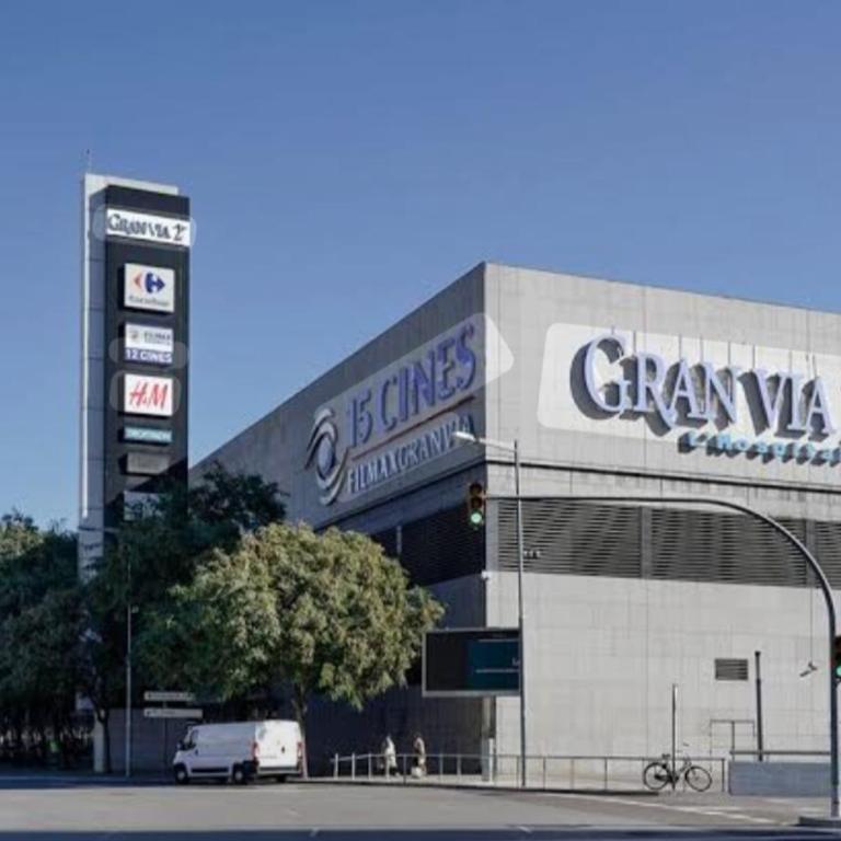 Fira Gran Via & Aeropuerto Barcelona Mi Colibrí - Habitación Doble con baño privado externo - 15