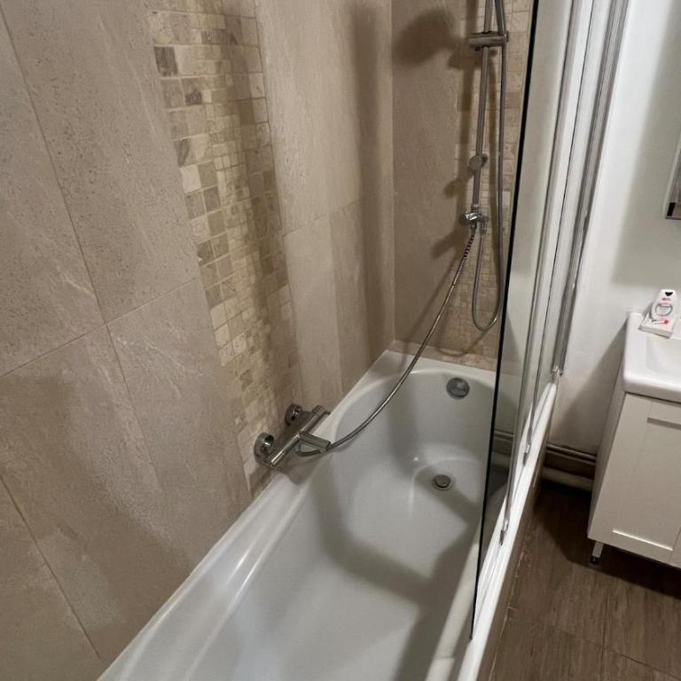 Cosy & lumineux - 2 balcons - Paris Expo - Appartement 1 Chambre - 13