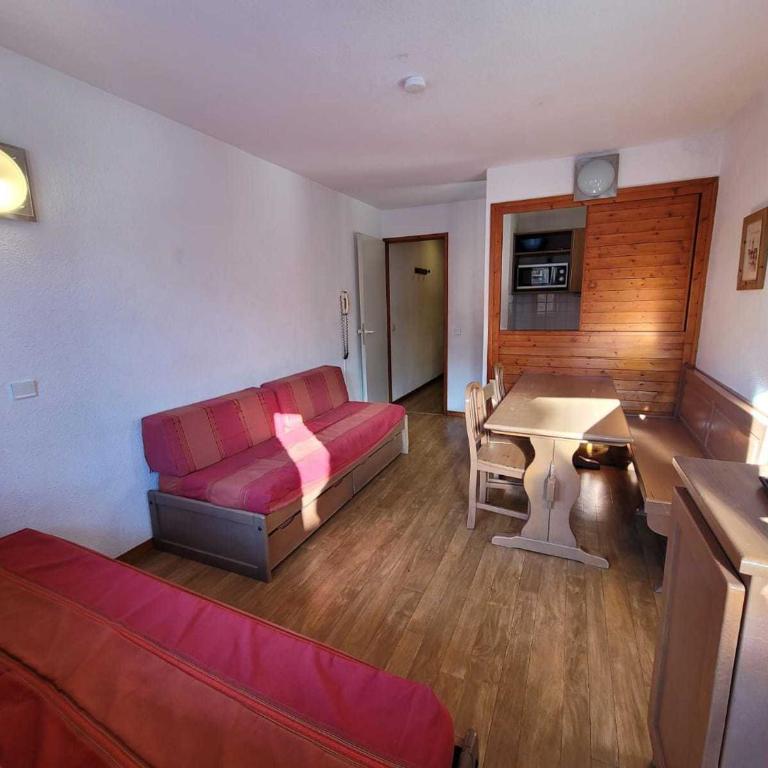 Val d'Isère - Appartement 3 pièces, 6 pers, animaux admis - FR-1-411-1021 - Appartement - 2