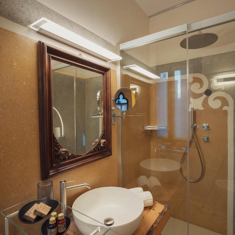 Cinqueteste Luxury Home - Junior Suite Executive con Vista Giardino - 16