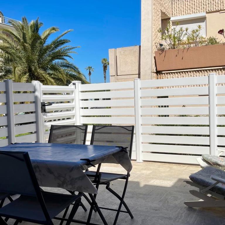 Appartement Terrasse, centre-ville, 5 min de la plage - Appartement 1 Chambre avec Terrasse - 6