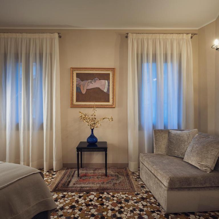 Cinqueteste Luxury Home - Suite Executive con Vista Canale - 13