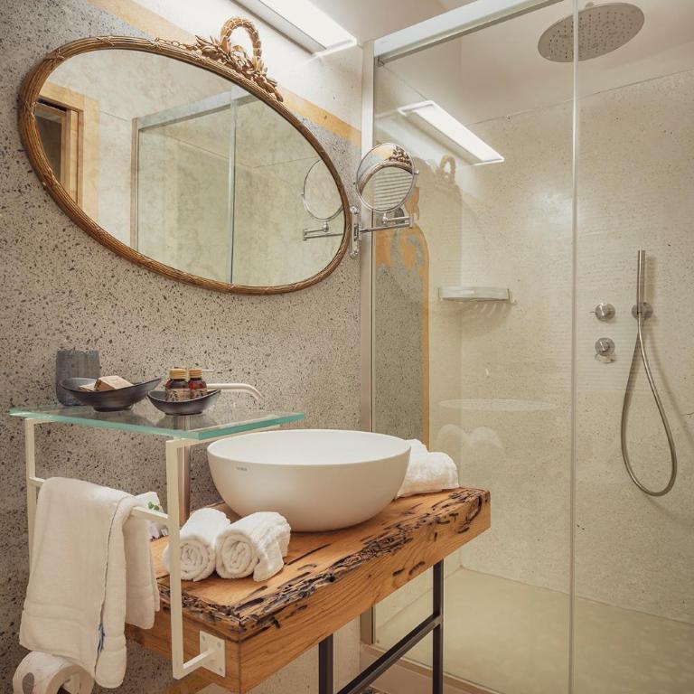 Cinqueteste Luxury Home - Suite Executive con Vista Canale - 15
