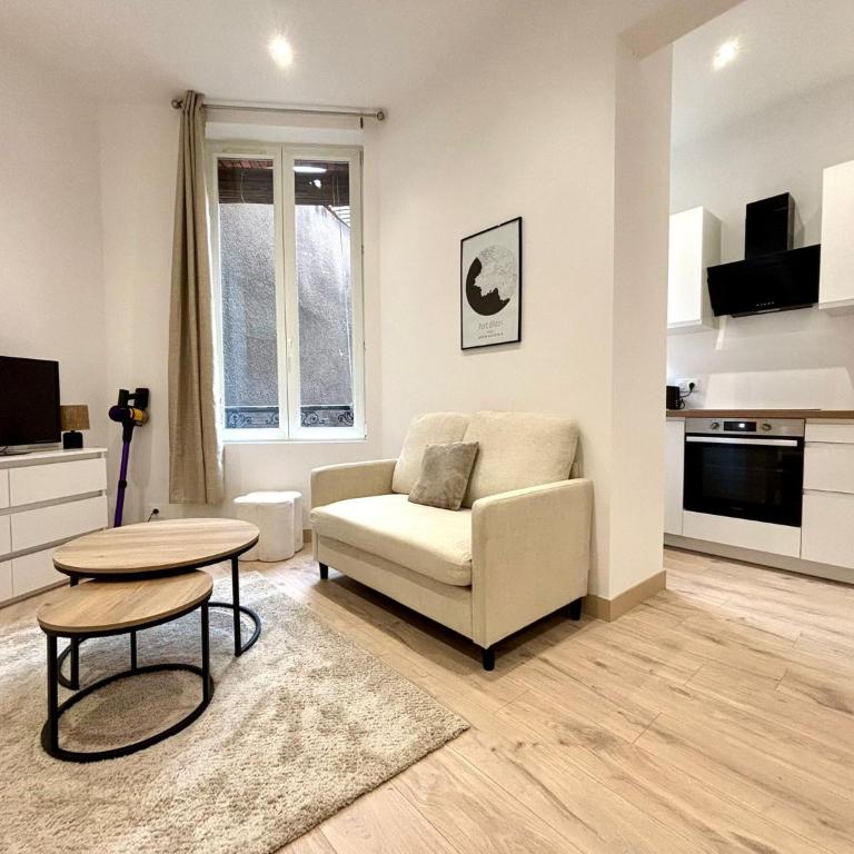 Elégant appartement au coeur de Reims - Appartamento con 2 Camere da Letto - 11