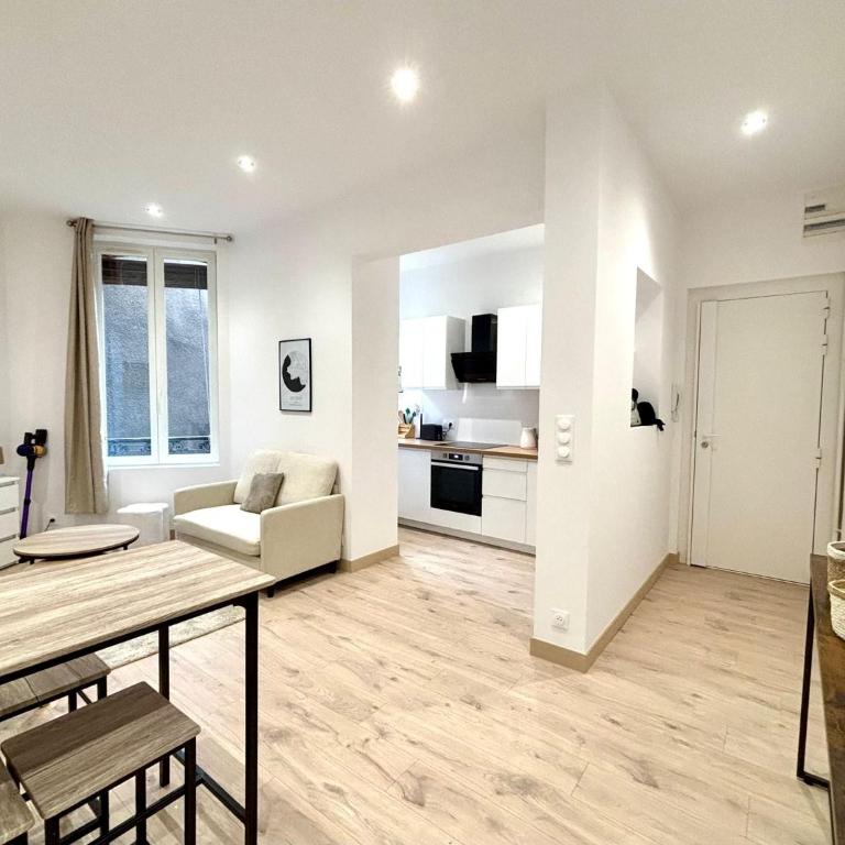 Elégant appartement au coeur de Reims - Appartamento con 2 Camere da Letto - 19