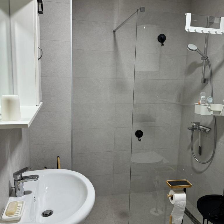 V&V Apartments - Apartman sa 1 Spavaćom Sobom - 2