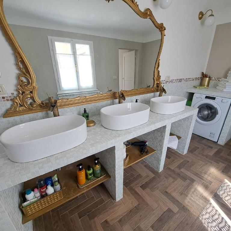 lacasadicavour Duomo Apt - Penthouse Apartment - 23