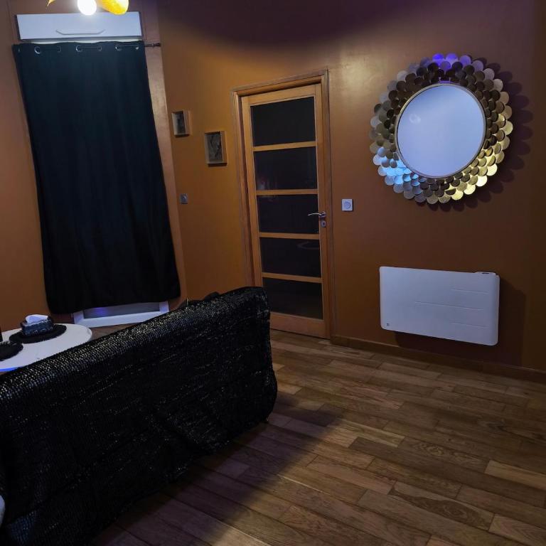 Loveroom LovaLova - One-Bedroom Apartment - 7