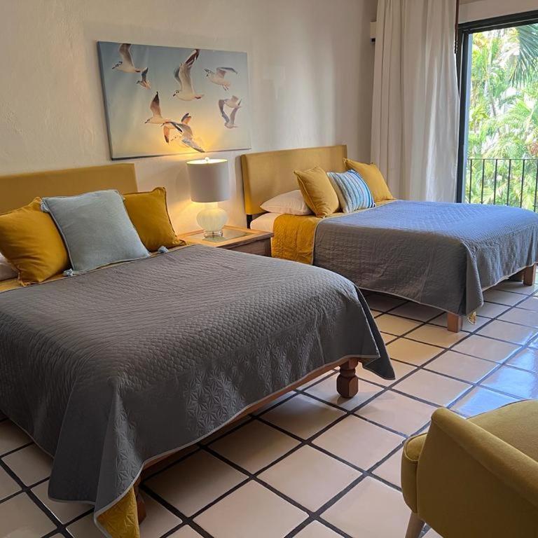 Puerto de Luna, Apartment in Puerto Vallarta with Pool - One-Bedroom Apartment with Balcony - 5