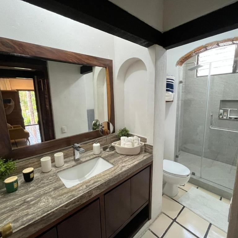 Puerto de Luna, Apartment in Puerto Vallarta with Pool - One-Bedroom Apartment with Balcony - 9