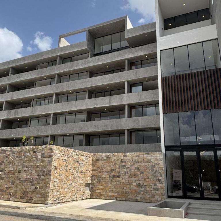 Departamento con balcón y amenidades - One-Bedroom Apartment - 17