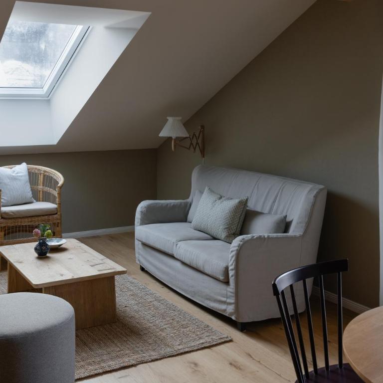 Karls Design Apartments Boutique Hotel Mittenwald - Apartamento de 2 dormitorios con balcón - 11