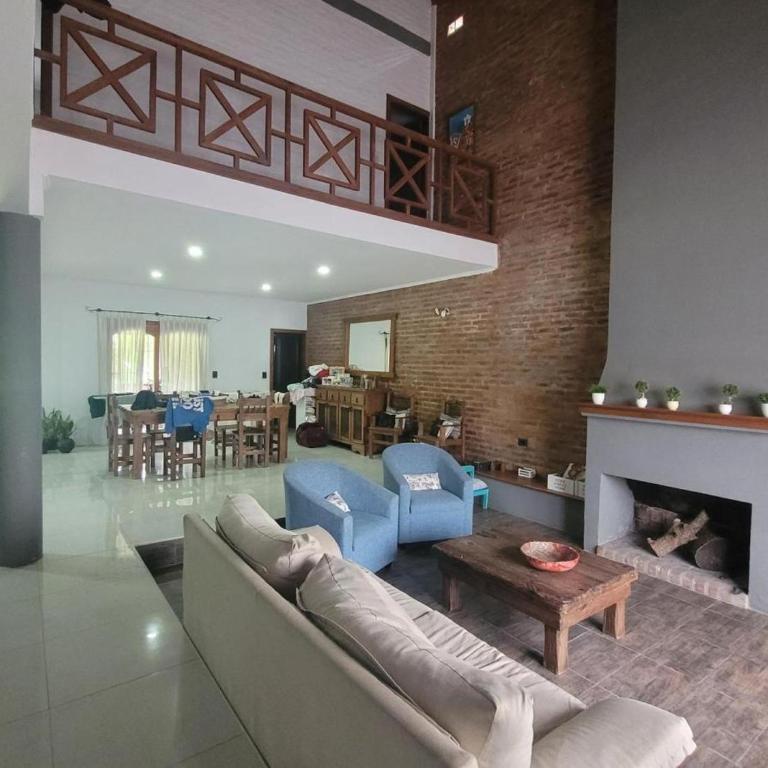Casa Viamonte 230 Oberá misiones - Three-Bedroom House - 19