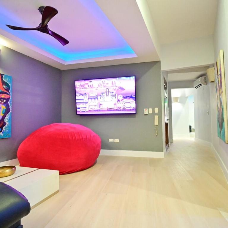 5 Bedroom Cartagena Walled City with Jacuzzi - Six-Bedroom House - 11