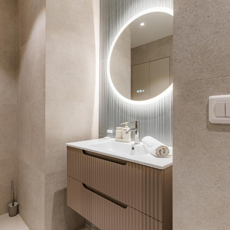 Luxury Grand Air-conditioned Apartment in the Heart of Paris - Appartement 4 Chambres - 16
