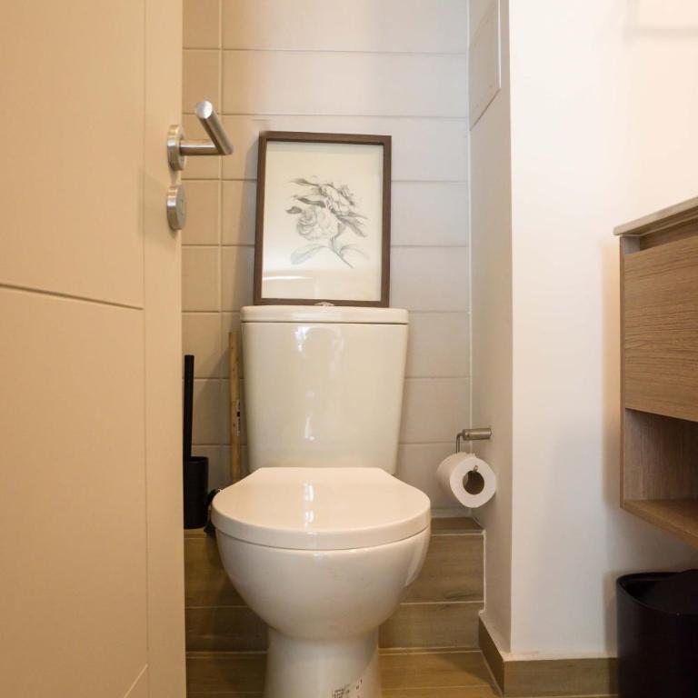 Providencia Pulse Sleek 2BR in Trendy District - Apartment - 23