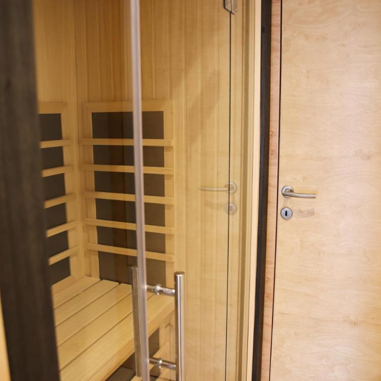 A63 Premium apartment located in hotel Vucko-private host - Two-Bedroom Apartment - 15