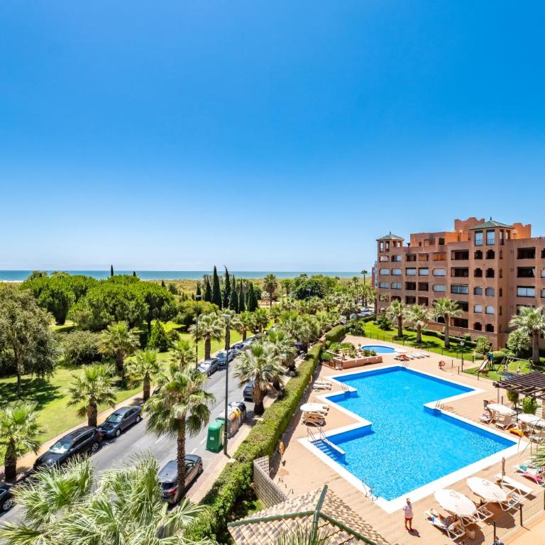 APARTAMENTO CON TERRAZA Y VISTAS AL MAR - Residencial Playa Verde - Apartamento de 2 dormitorios con terraza y vistas al mar - 3