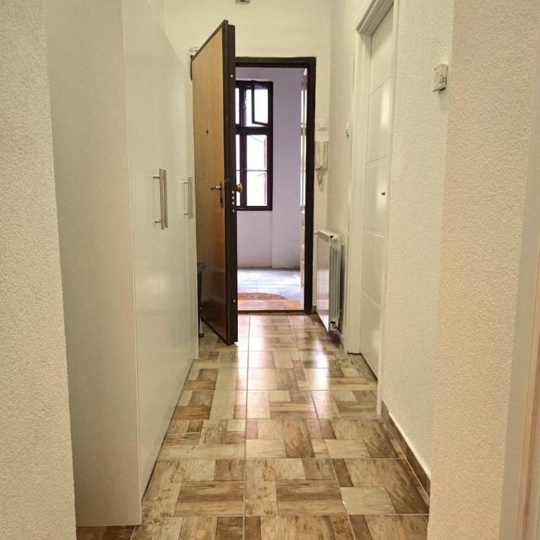 Cozy apartman in the center - Apartman sa 1 Spavaćom Sobom - 9