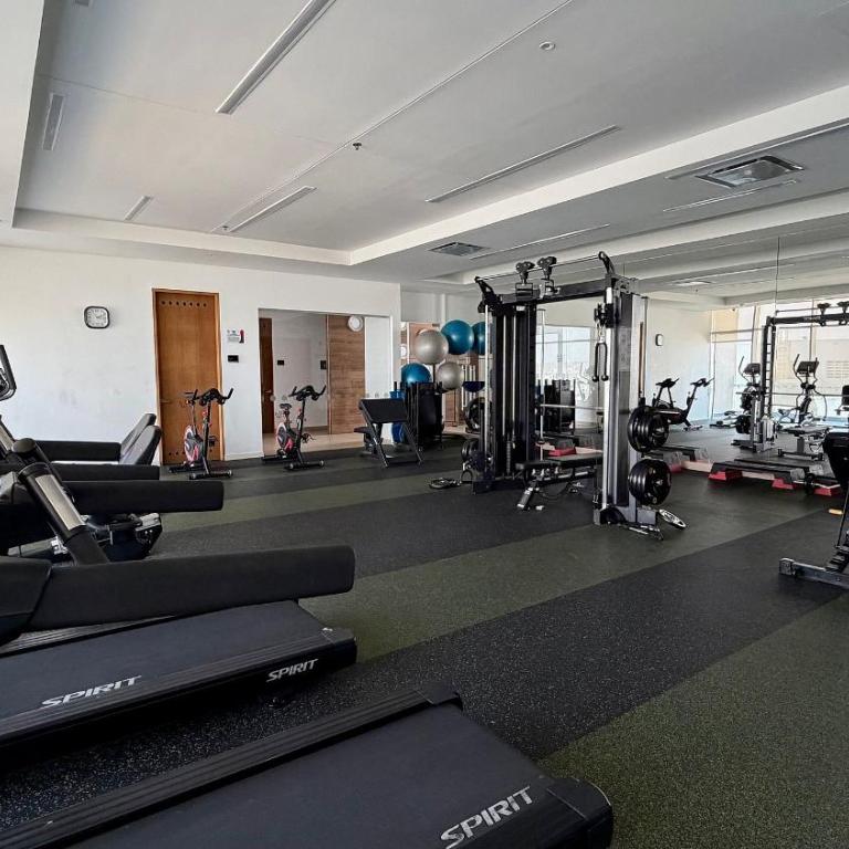 H2 Luxury 1 Bd Apt, 23rd Floor. Complementary maid - Apartment - 43