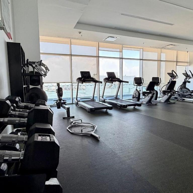 H2 Luxury 1 Bd Apt, 23rd Floor. Complementary maid - Apartment - 44
