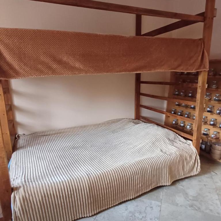 Walu Hostel - Cama en habitación compartida mixta de 4 camas - 3