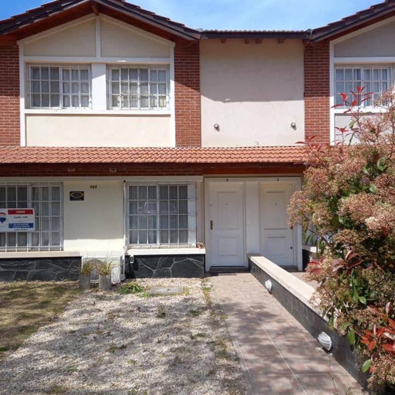 Duplex Shaw - Two-Bedroom House - 1