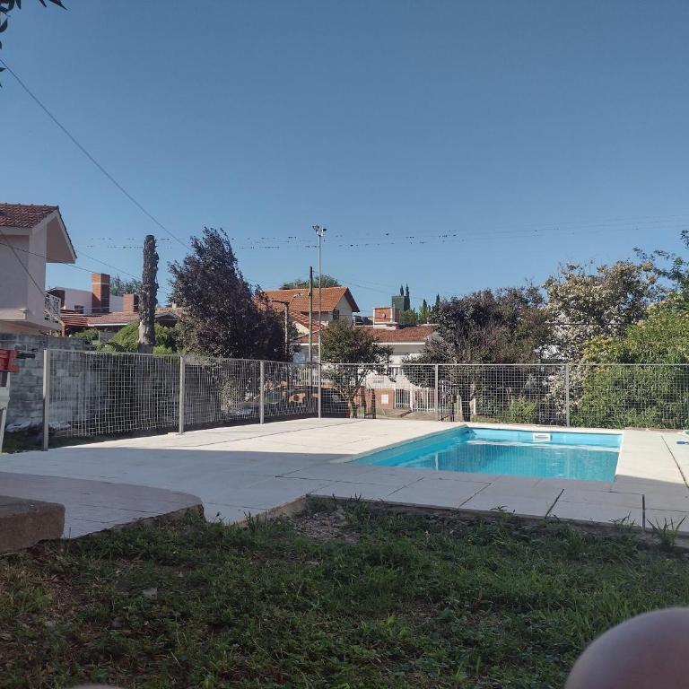 Refugio Serrano Carlos Paz parque y pileta privada - Casa de 3 dormitorios - 13