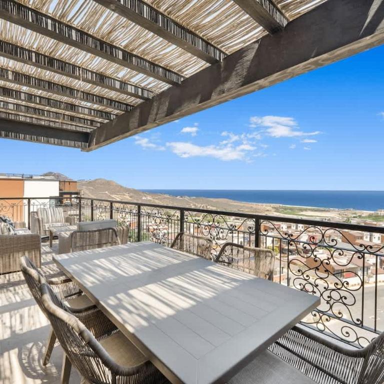 Quivira PH 3BR Premium Condo w Golf Cart - Apartamento - 7