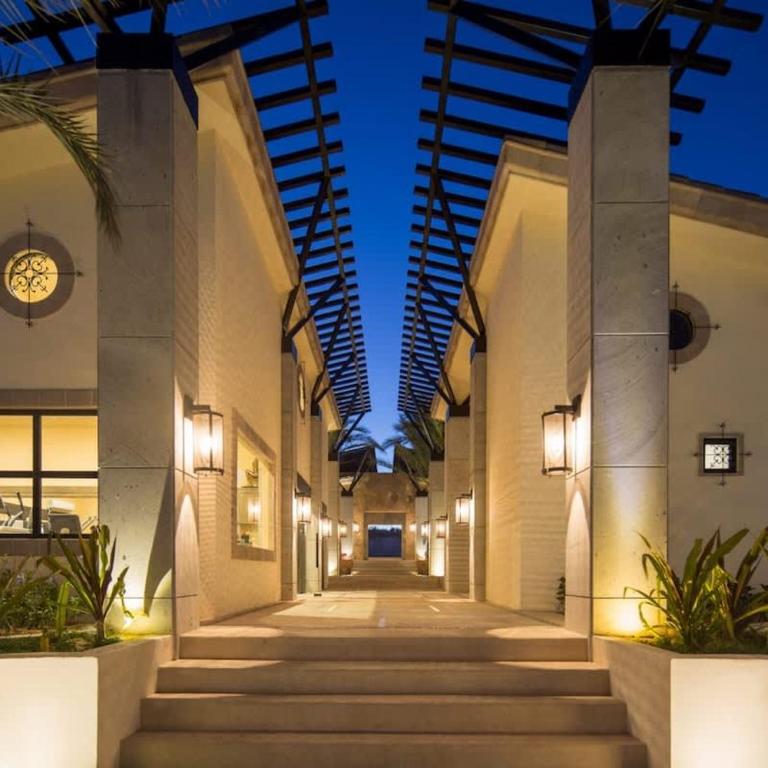 Quivira PH 3BR Premium Condo w Golf Cart - Apartamento - 27