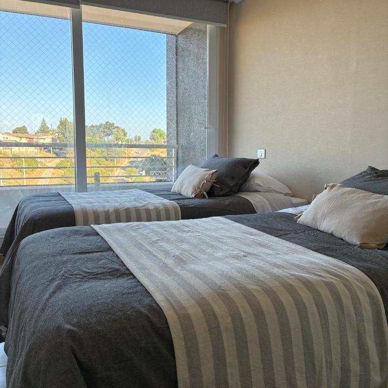 Moderno y central departamento en Viña del Mar - Two-Bedroom Apartment with Balcony - 10