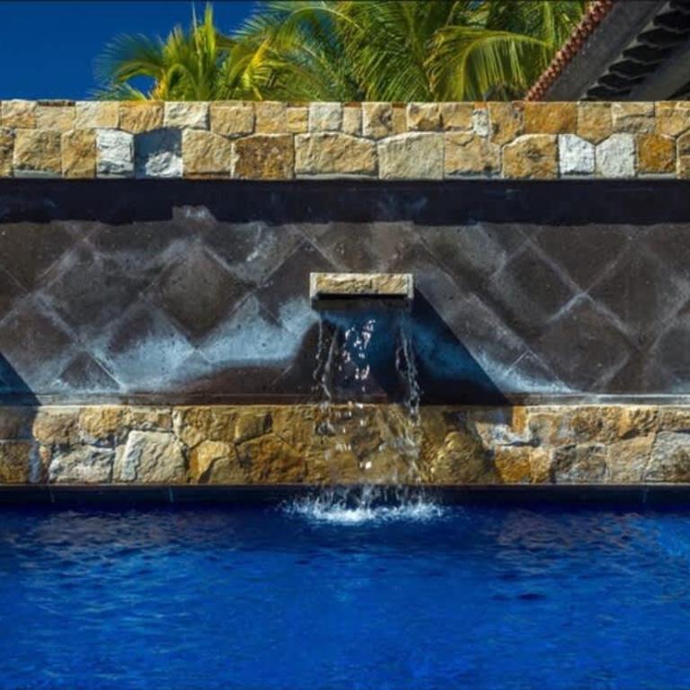 4 BR Beachfront Villa Paradise at Novaispania - Villa - 13
