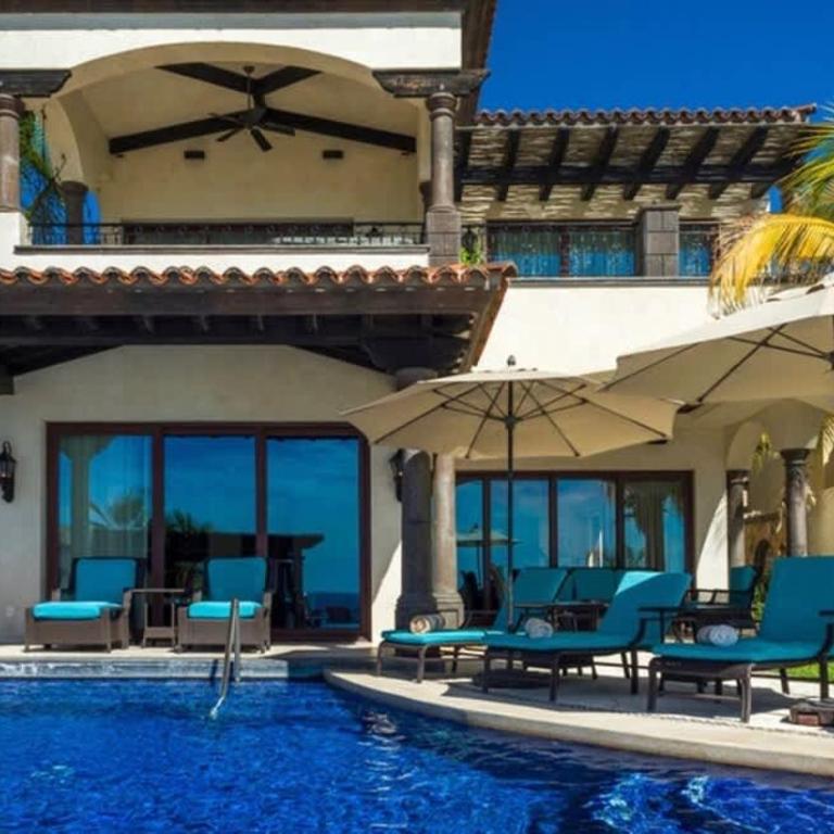 4 BR Beachfront Villa Paradise at Novaispania - Villa - 16