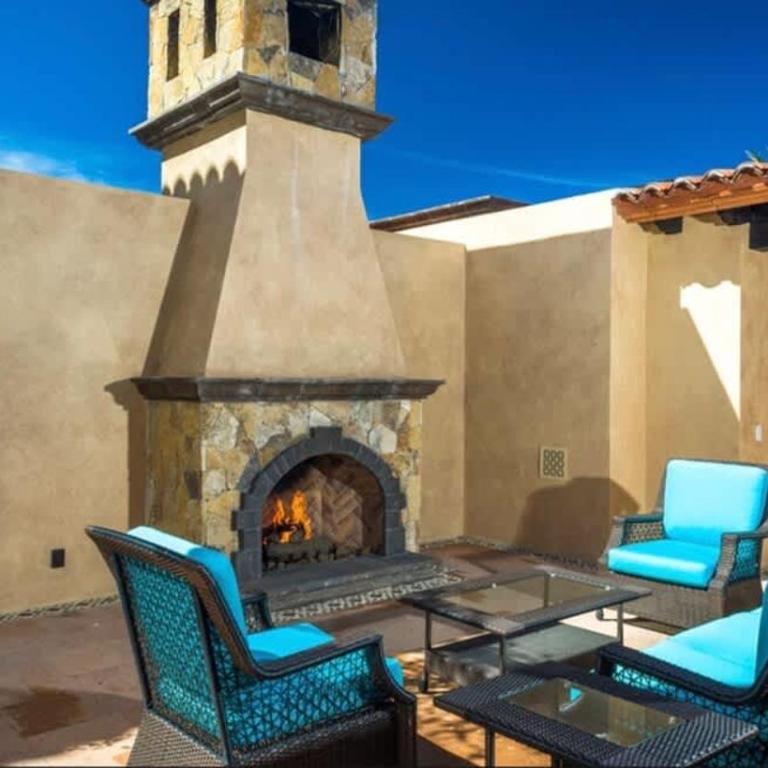 4 BR Beachfront Villa Paradise at Novaispania - Villa - 22