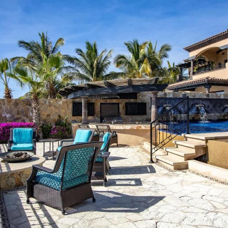 4 BR Beachfront Villa Paradise at Novaispania - Villa - 34