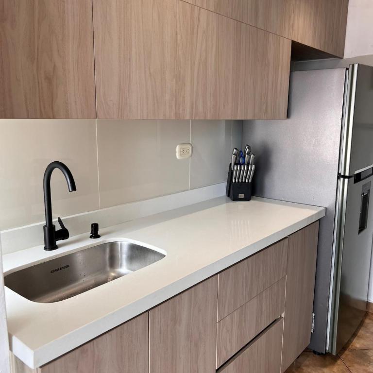 Beautiful 29th floor apartment with a view - Two-Bedroom Apartment - 11