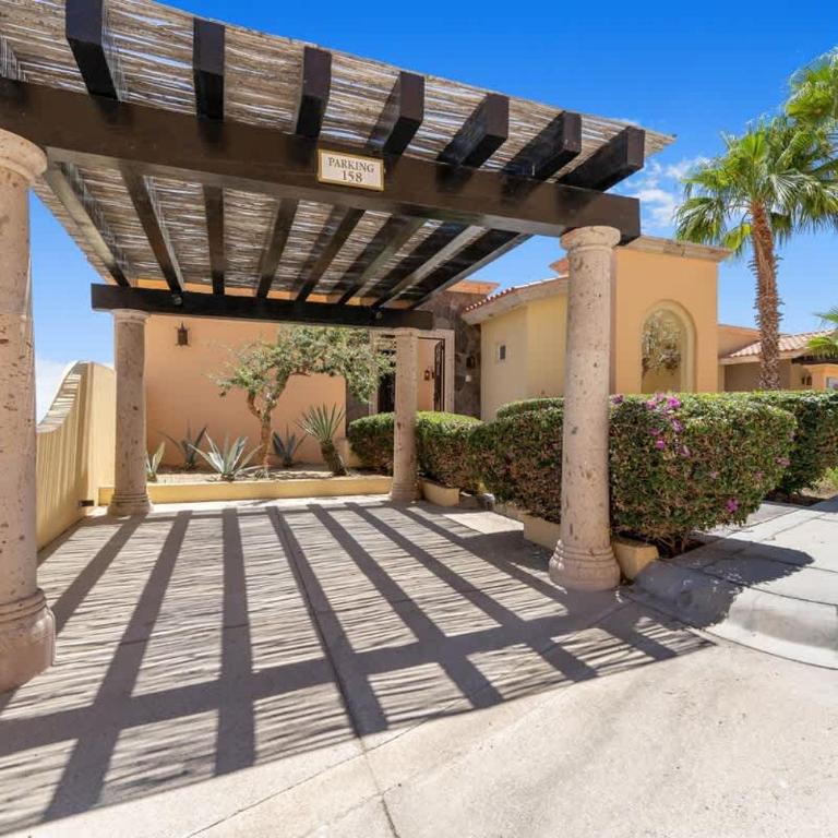 Unique Renovated Montecristo 3 BR Villa at Quivira - Villa - 14