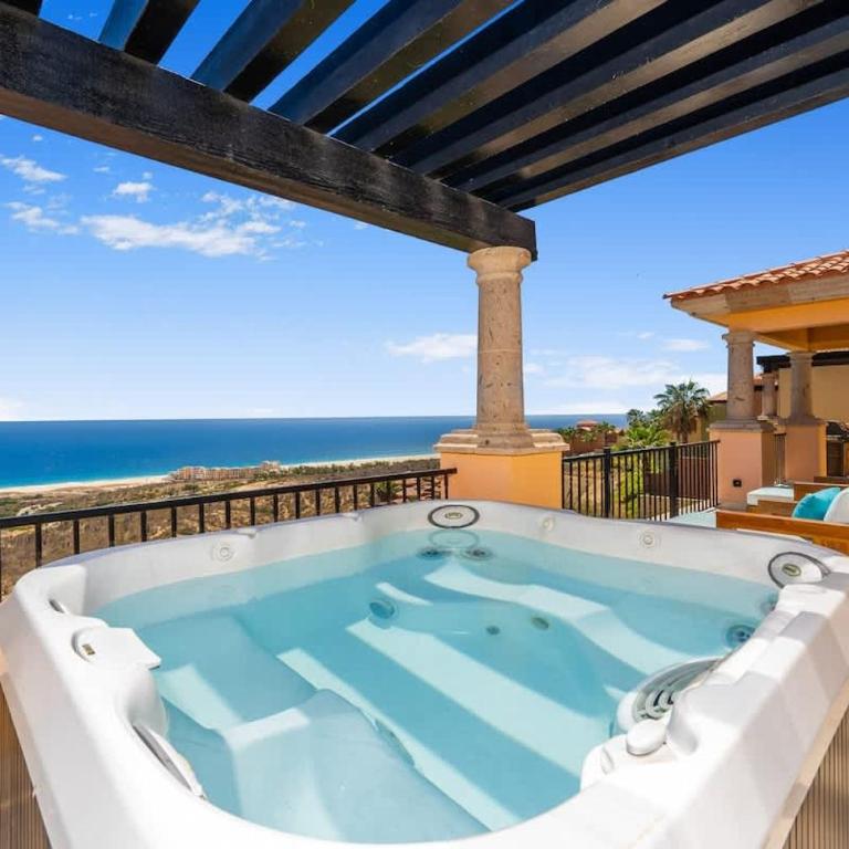 Unique Renovated Montecristo 3 BR Villa at Quivira - Villa - 44
