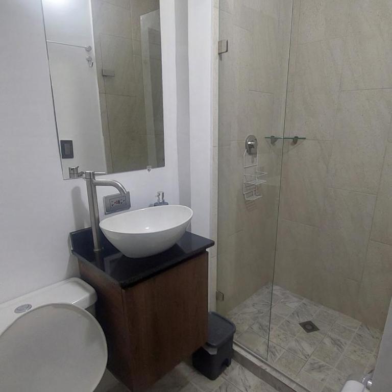 Laureles Estadio Lofts 33 - One-Bedroom Apartment - 2