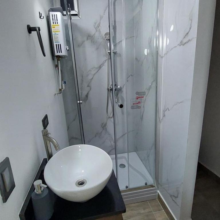 Laureles Estadio Lofts 33 - Three-Bedroom Apartment - 5