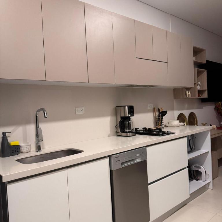 Edificio Delventto - Apartment with Balcony - 8